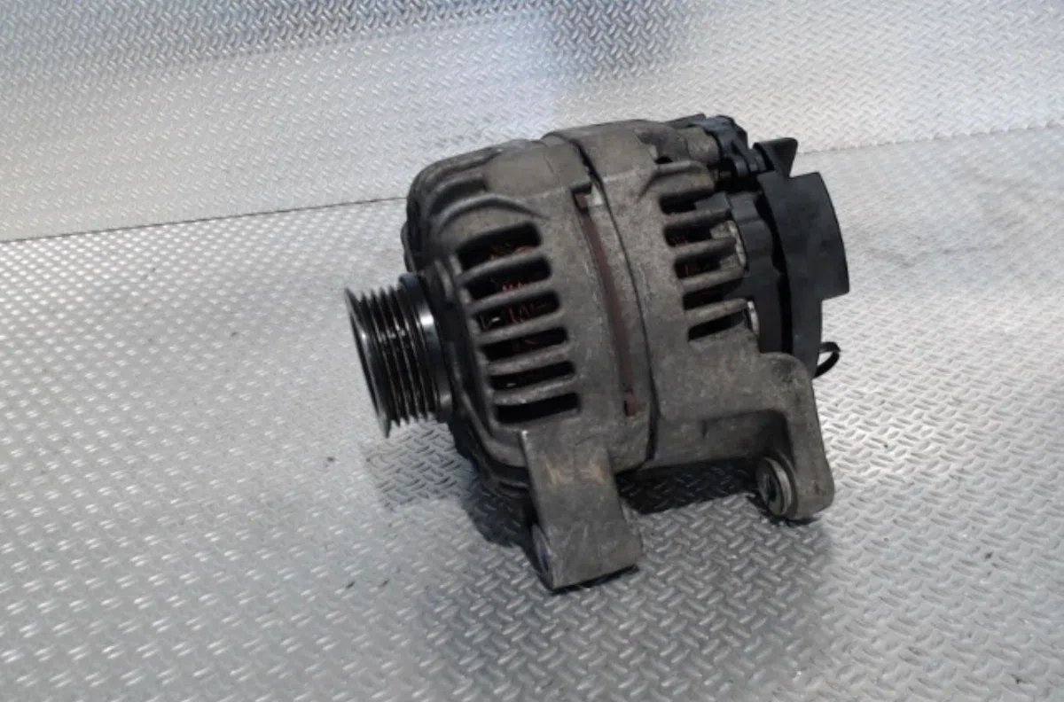 Alternateur Opel CORSA D (S07) 1.2 (l08, l68) (2006-2014) 5 portes occasion