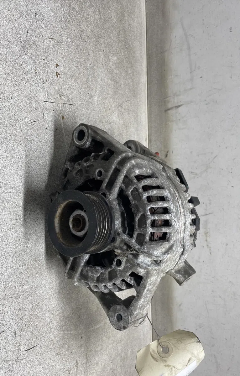 Alternateur Opel MERIVA A Monospace (X03) 1.6 16v (e75) (2003-2006) occasion