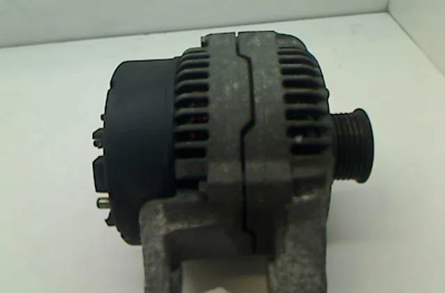 Alternateur Opel VECTRA B 3-5 portes (J96) 2.0 dti 16v (f68) (1997-2003) occasion