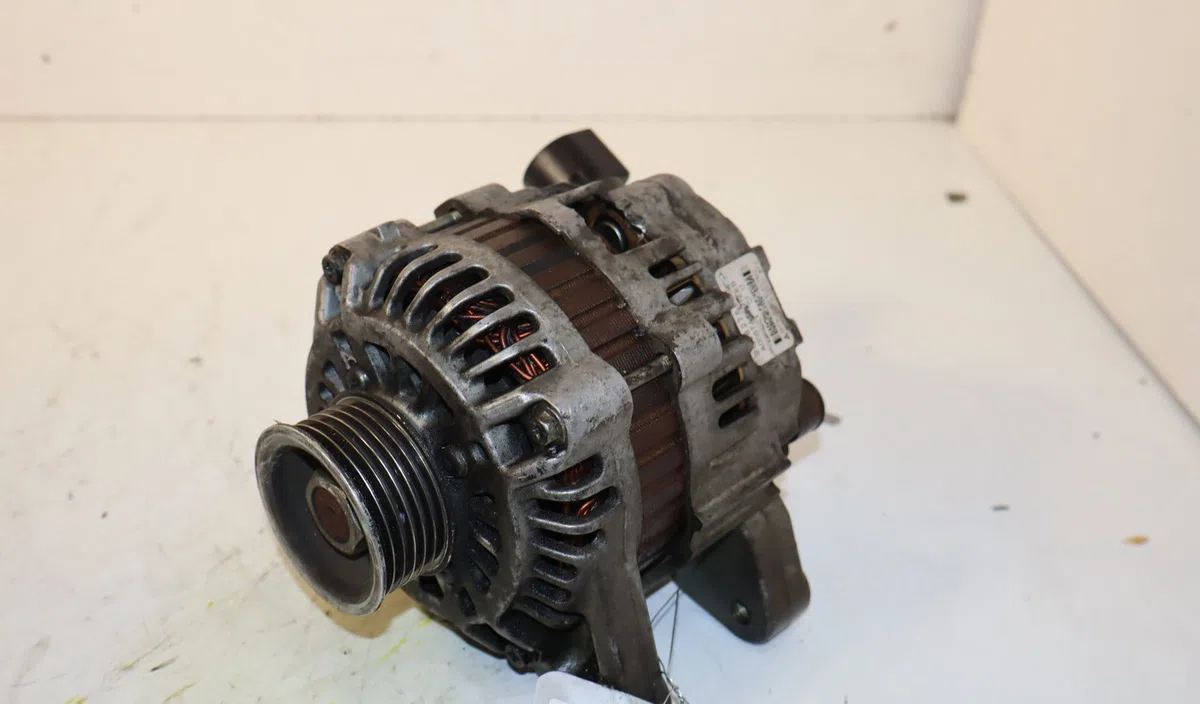 Alternateur Peugeot 206 (2L_, 2M_) 1.4 i (2lkfwa, 2mkfwa) (2009-2013) 3 portes occasion