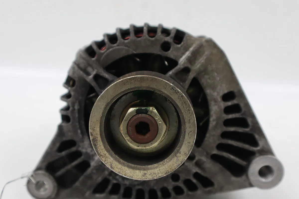 Alternateur Peugeot 306 3-5 portes (7A, 7C, N3, N5) 1.6 (1993-2000) occasion