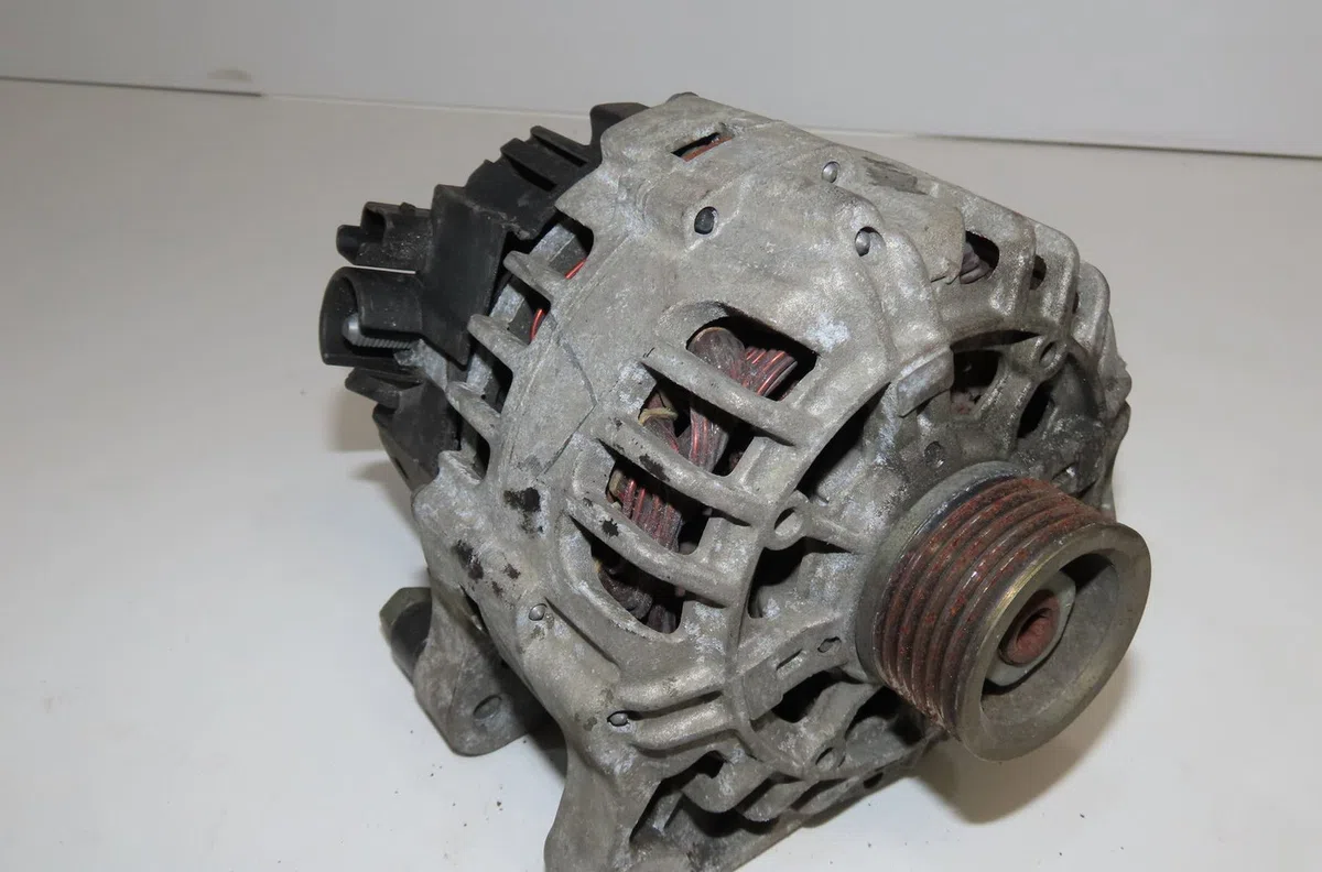 Alternateur Peugeot 307 (3A-C) 1.6 16v (2000-2007) 5 portes occasion