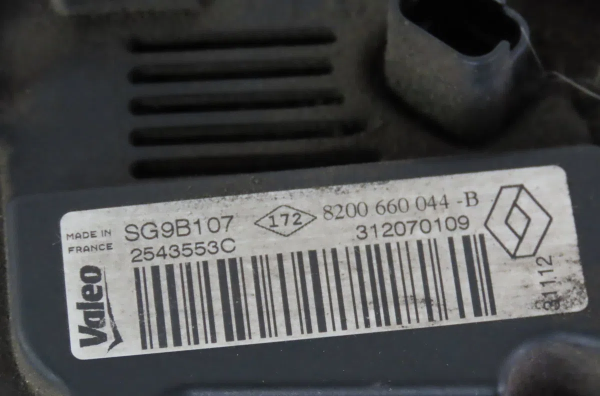 Alternateur Renault CLIO II (BB_, CB_) 1.2 16v (bb05, bb0w, bb11, bb27, bb2t, bb2u, bb2v, cb05,... (2001-2016) 3 portes 