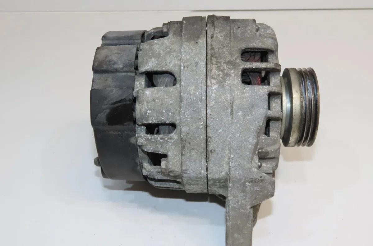 Alternateur Renault CLIO II (BB_, CB_) 1.2 (bb0a, bb0f, bb10, bb1k, bb28, bb2d, bb2h, cb0a,... (1998-2010) 5 portes occa