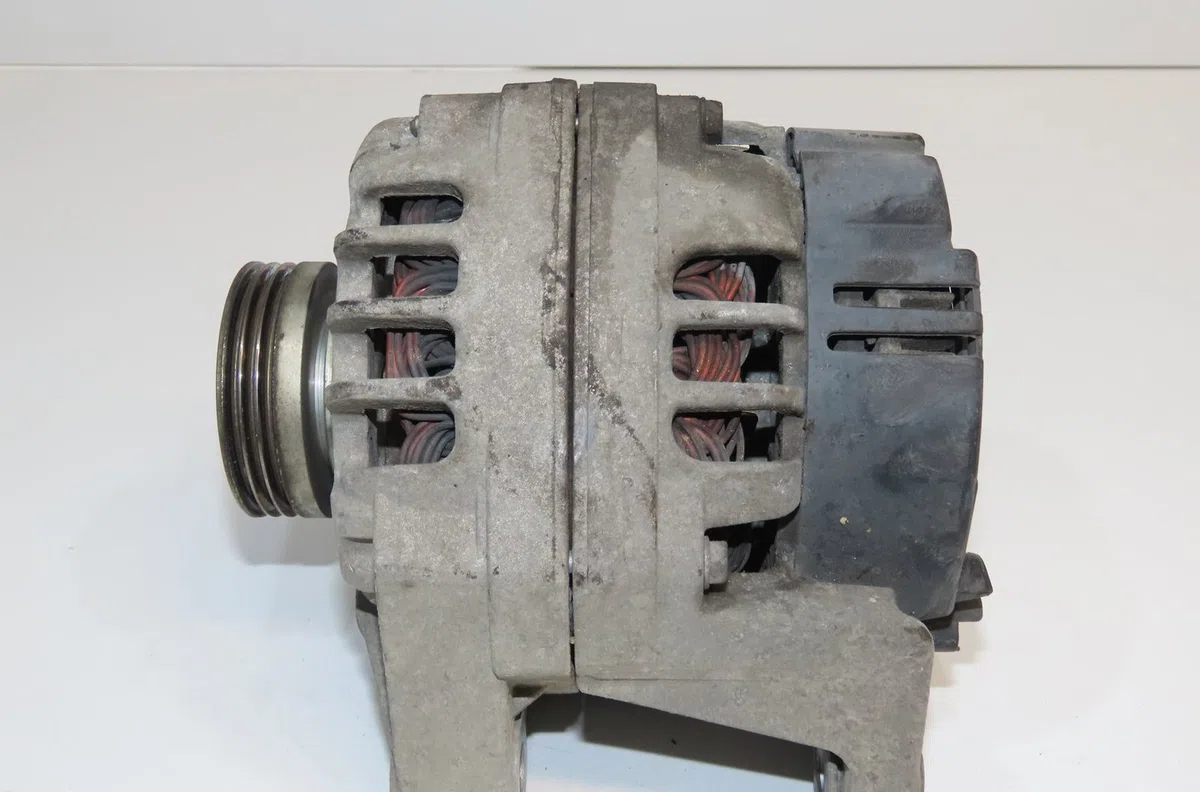 Alternateur Renault CLIO II (BB_, CB_) 1.2 (bb0a, bb0f, bb10, bb1k, bb28, bb2d, bb2h, cb0a,... (1998-2010) 5 portes occa