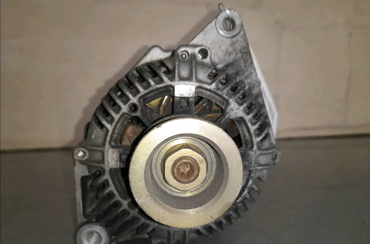 Alternateur Renault CLIO II (BB_, CB_) 1.9 d (b-cb0j) (2000-2001) 5 portes occasion