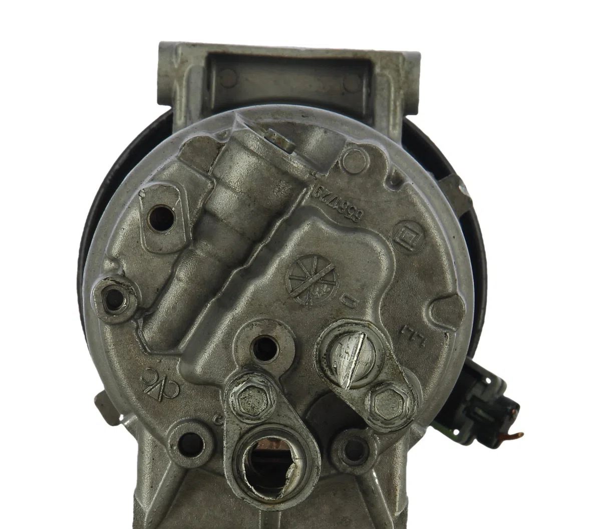 Alternateur Renault MEGANE II (BM0-1_, CM0-1_) 1.4 16v (bm0b, cm0b) (2002-2008) occasion