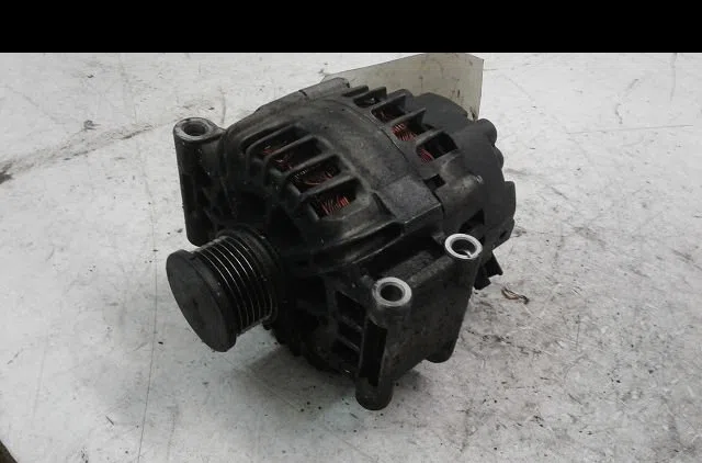 Alternateur Renault MEGANE II (BM0-1_, CM0-1_) 1.6 16v (bm0c, cm0c) (2002-2008) occasion