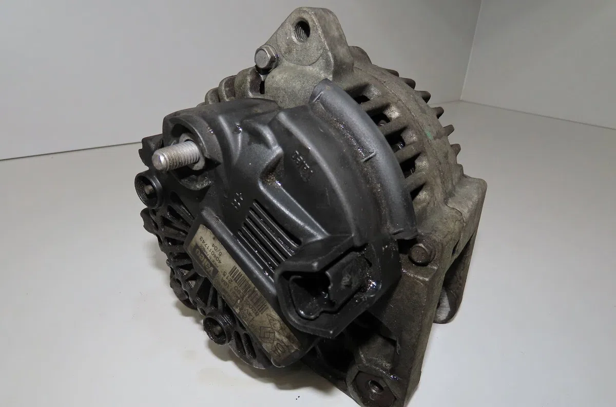 Alternateur Renault MEGANE II Break (KM0-1_) 1.9 dci (kmrg, km1g, km0g, km2c) (2003-2009) occasion
