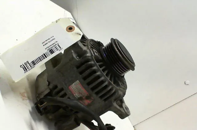 Alternateur TOYOTA YARIS I Phase 1 04-1999--03-2003 1.4 D-4D occasion