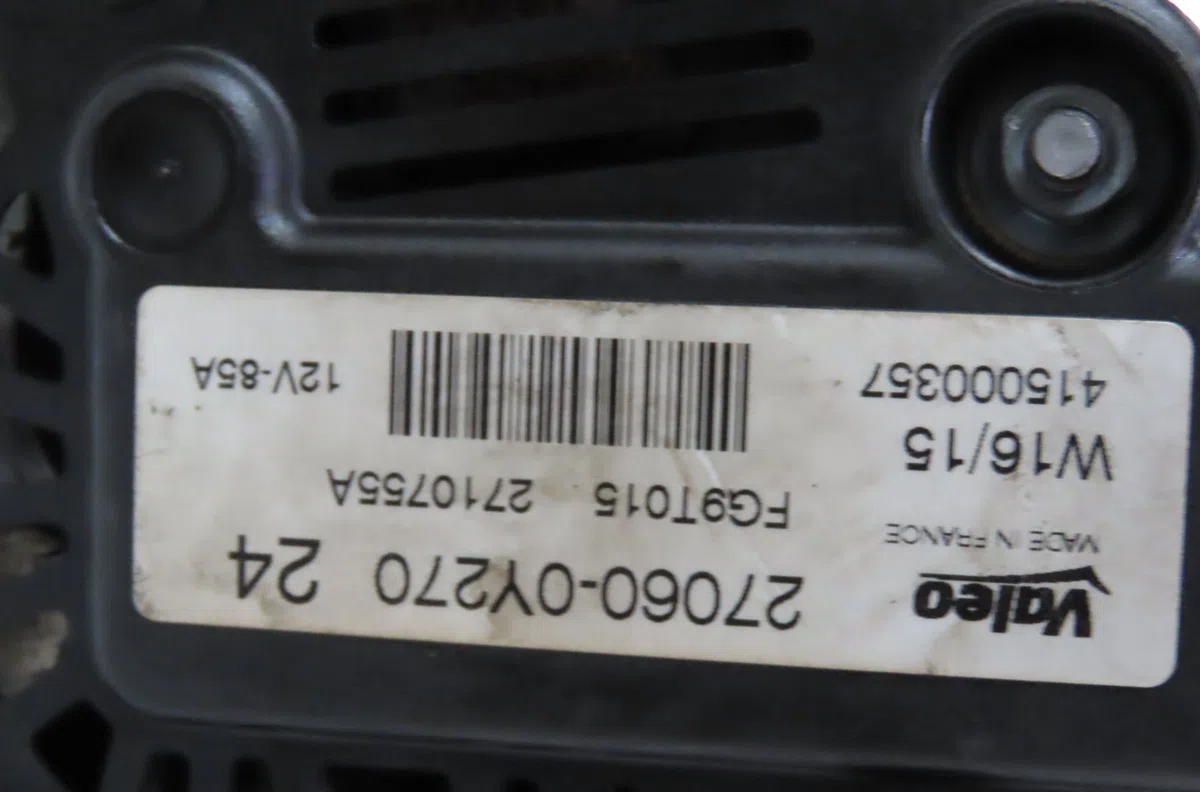 Alternateur Toyota YARIS (_P13_) 1.3 (nsp130_) (2011) occasion