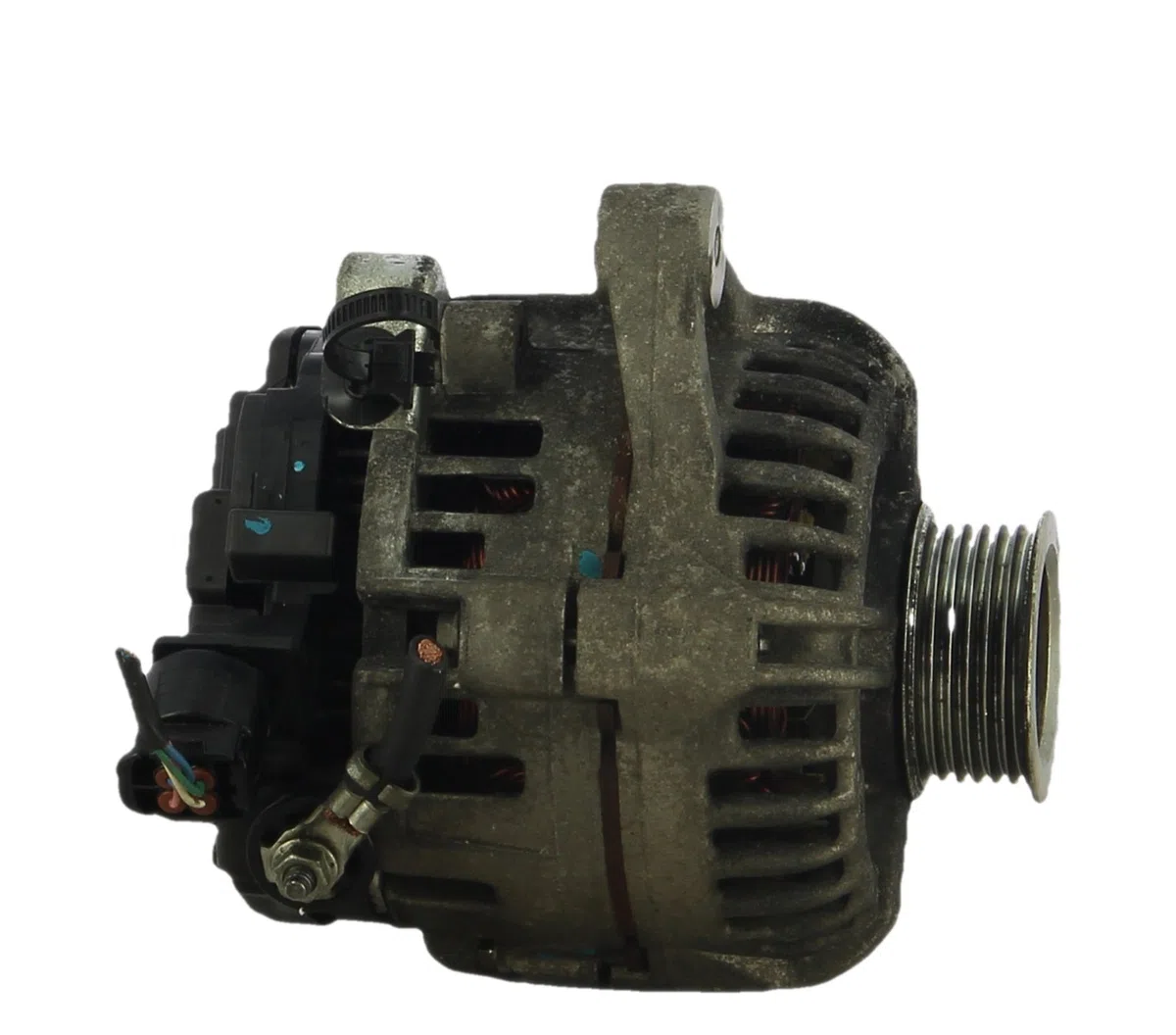 Alternateur Toyota YARIS (_P9_) 1.3 vvt-i (scp90_) (2005-2010) occasion
