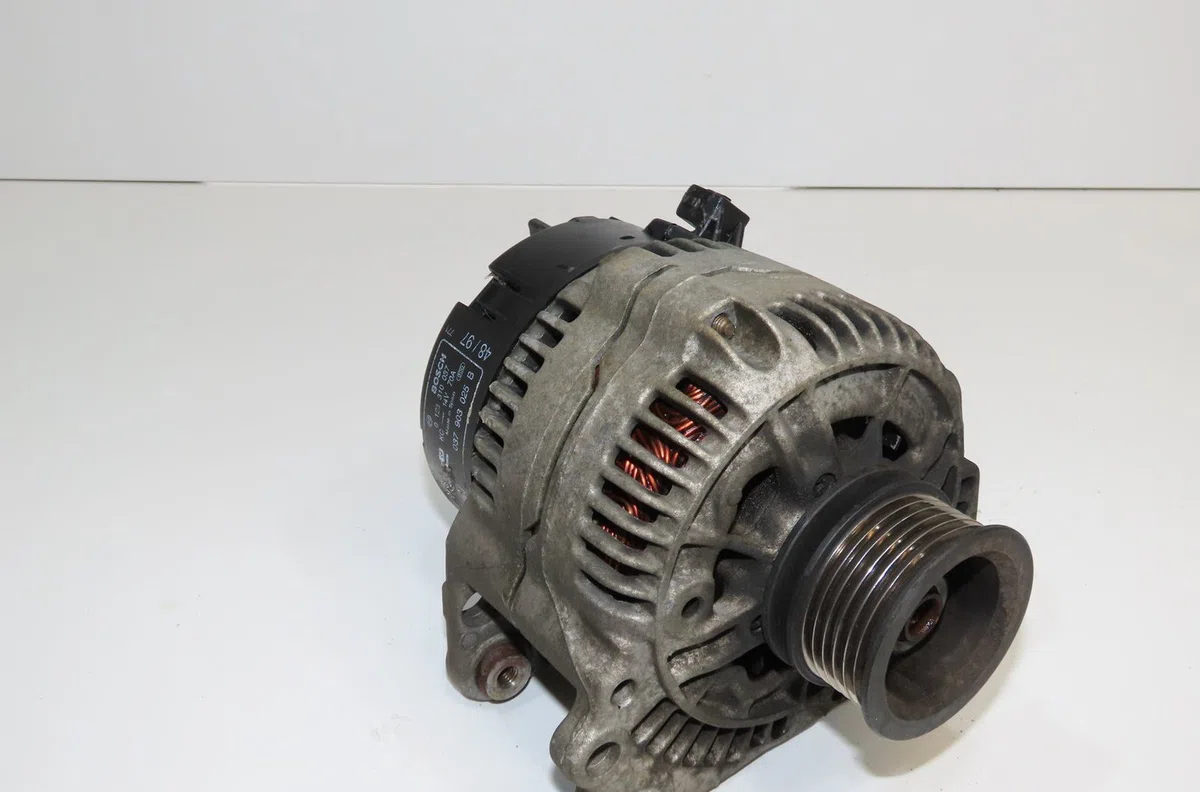 Alternateur Volkswagen GOLF IV (1J1) 1.4 16v (1997-2004) 5 portes occasion