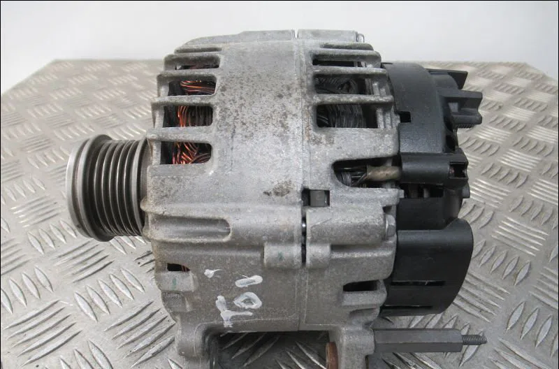 Alternateur Volkswagen GOLF VII (5G1, BQ1, BE1, BE2) 1.6 tdi (2012-2017) occasion