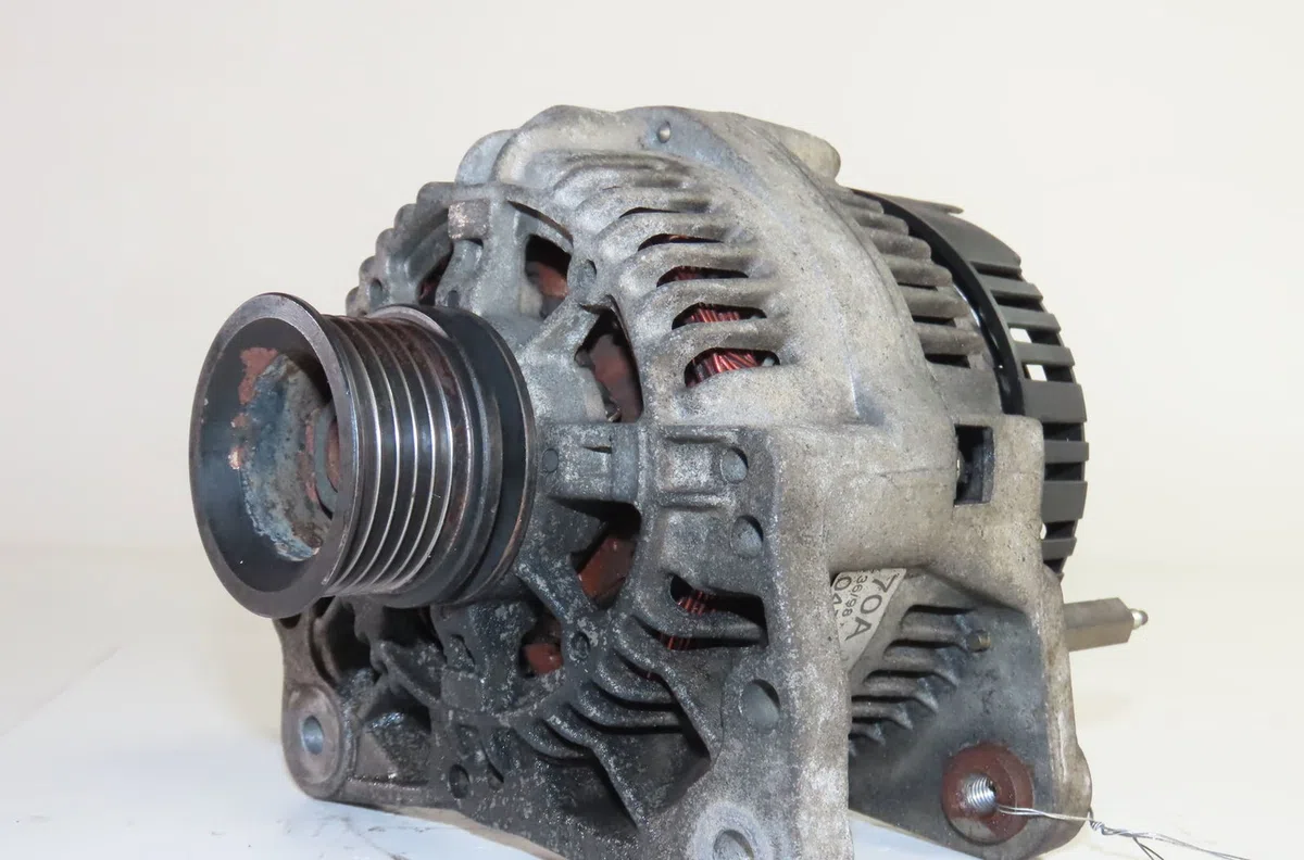 Alternateur Volkswagen LUPO I (6X1, 6E1) 1.0 (1998-2000) occasion