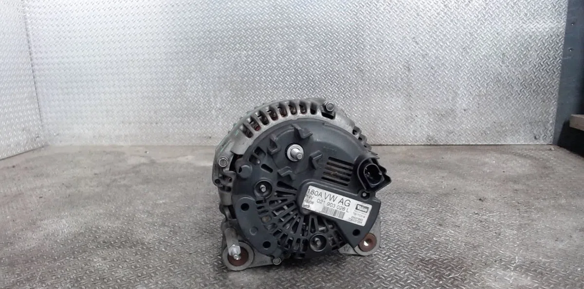 Alternateur Volkswagen PASSAT B6 (3C2) 2.0 tdi 16v (2005-2010) occasion