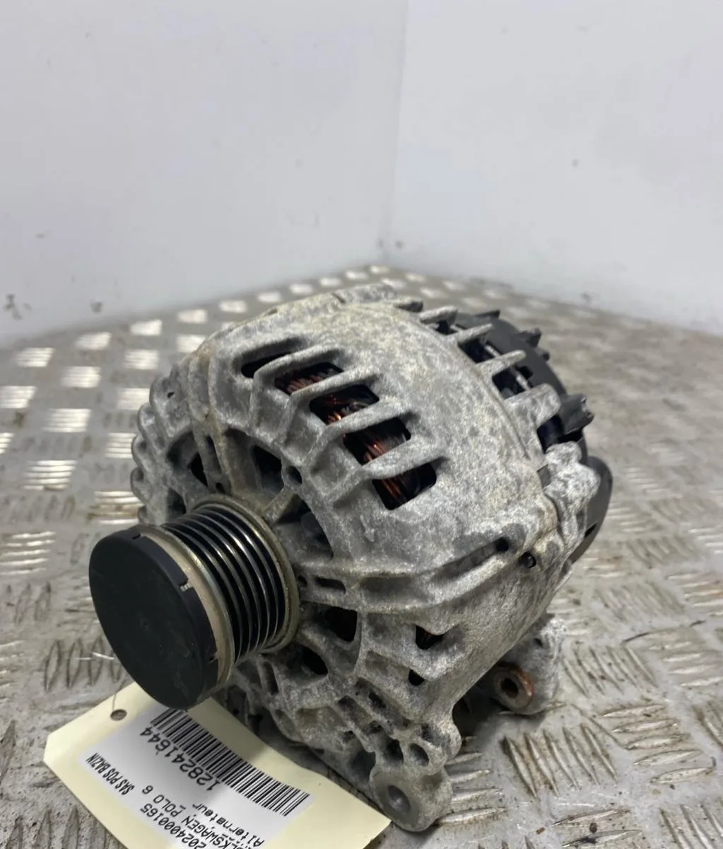Alternateur VOLKSWAGEN POLO 6 PHASE 1 occasion