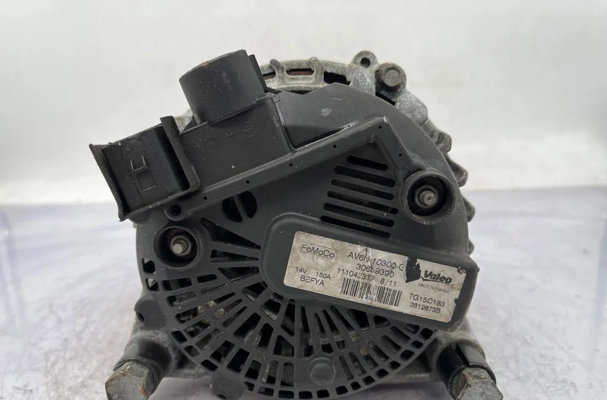 Alternateur VOLVO V 40 2 PHASE 1 BREAK occasion