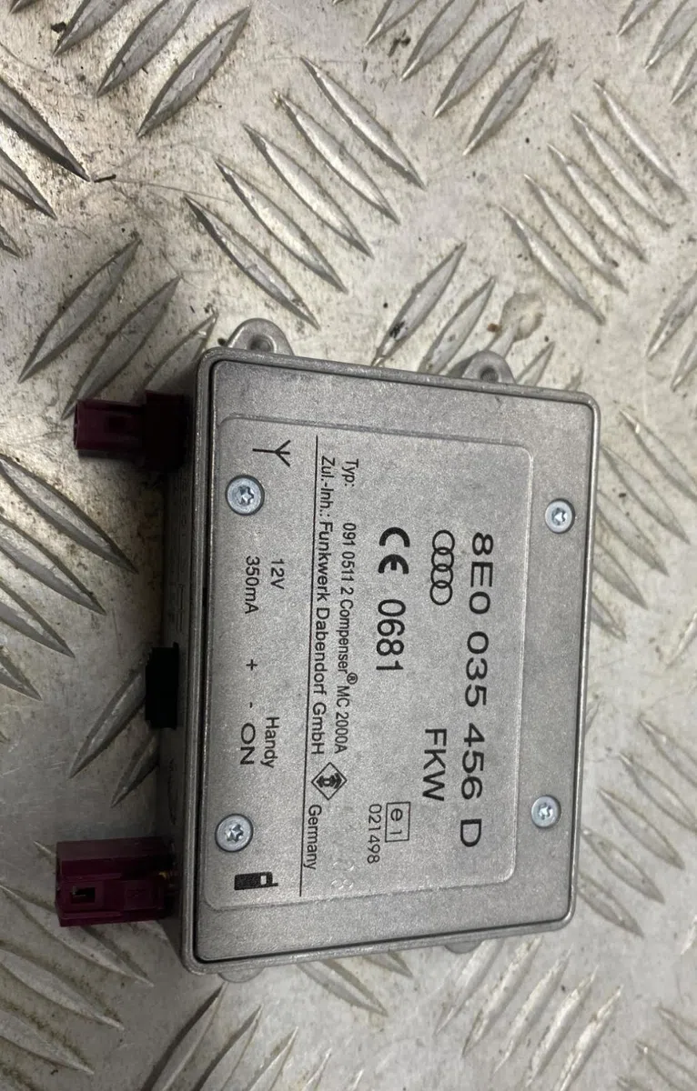 Amplificateur autoradio AUDI A4 3 PHASE 1 occasion