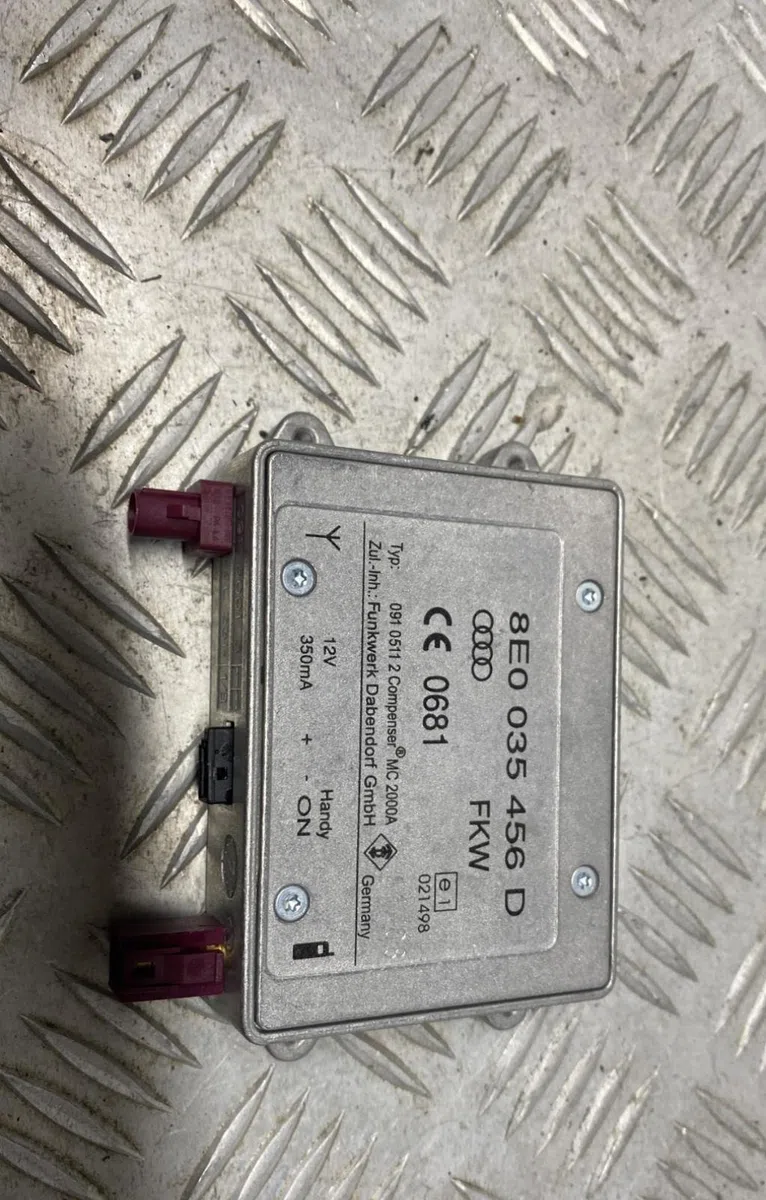 Amplificateur autoradio AUDI A4 3 PHASE 1 occasion