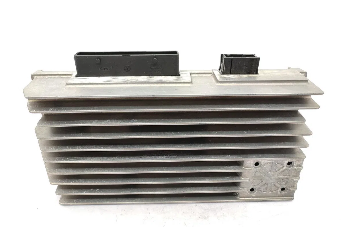 Amplificateur autoradio AUDI A5 1 COUPE S5 PHASE 1 occasion