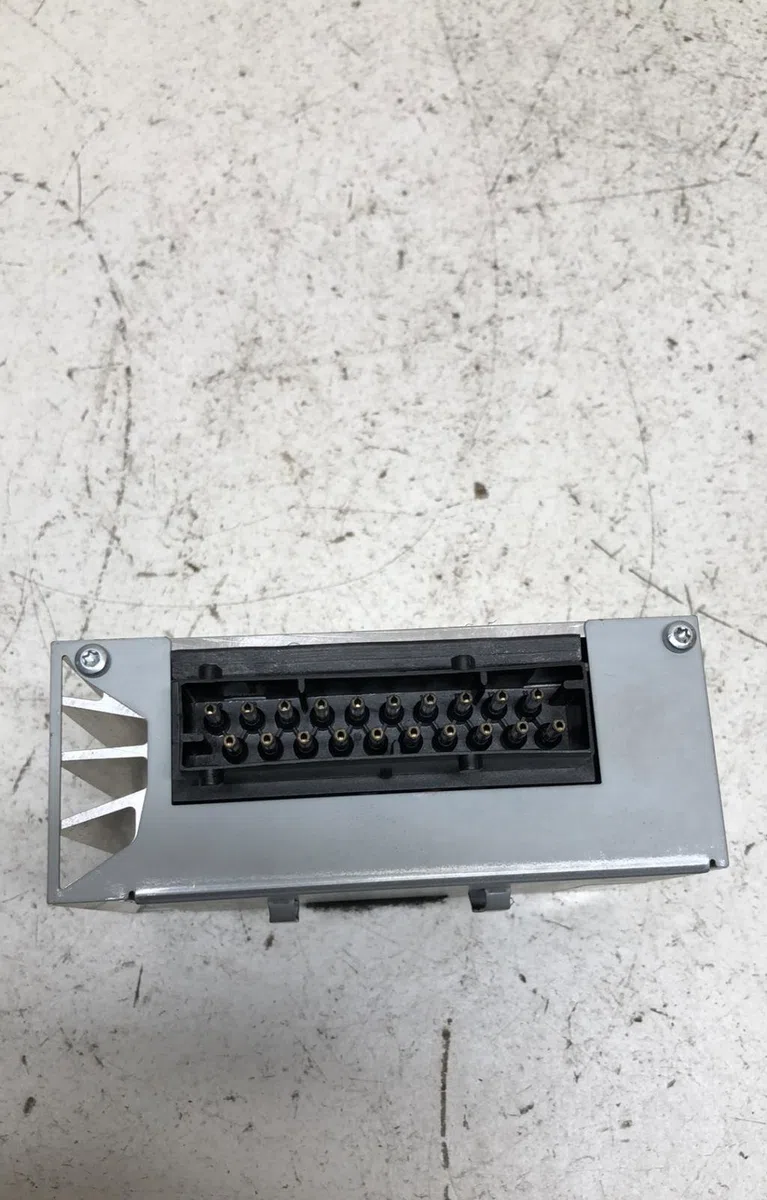 Amplificateur autoradio Bmw X3 (E83) 2.0 d (2004-2007) occasion