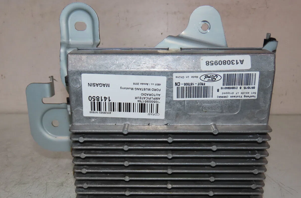 Amplificateur autoradio FORD MUSTANG occasion