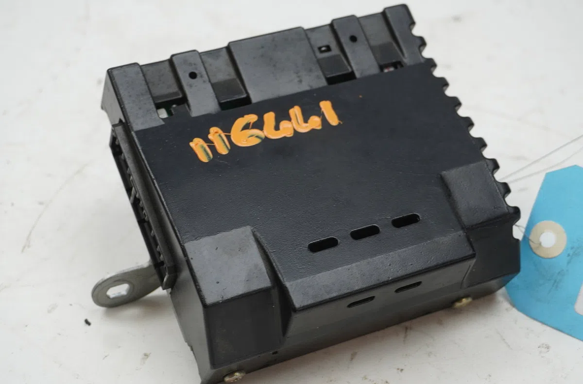 Amplificateur autoradio Honda ACCORD VII (CL, CN) 2.2 i-ctdi (cn1) (2004-2008) occasion