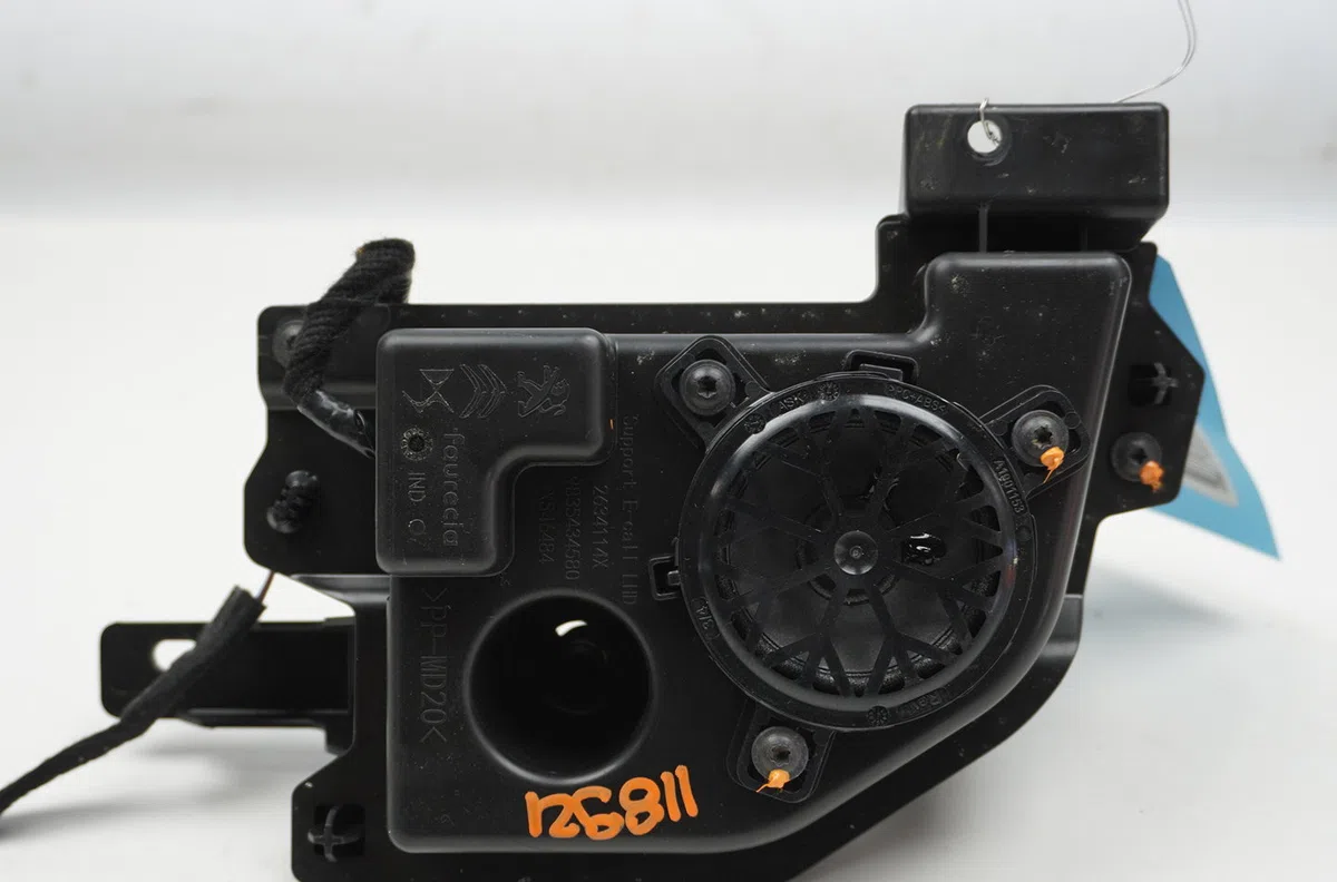 Amplificateur autoradio Peugeot 308 SW III (FC_, FJ_, FR_, F4_) Puretech 136 (frhpyc) (2023) occasion