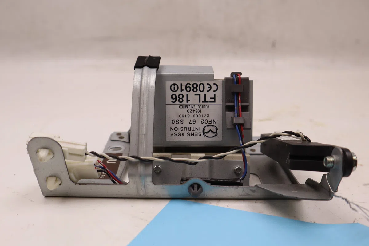 Antenne Mazda MX-5 III (NC) 1.8 (nc18) (2005-2014) occasion