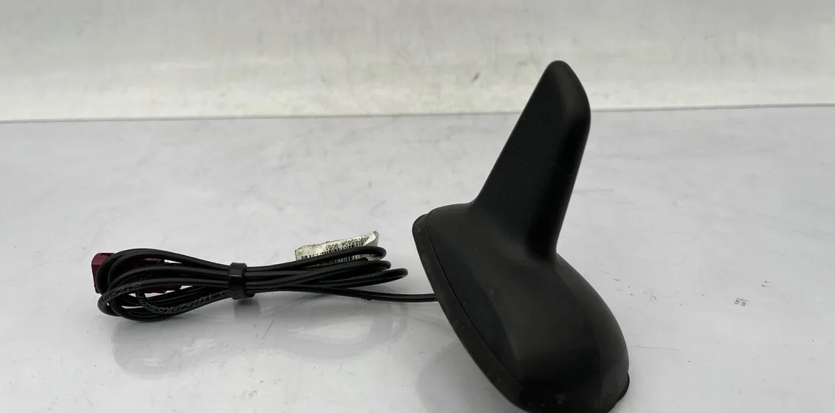 Antenne MERCEDES CLASSE C 204 PHASE 2 BREAK occasion