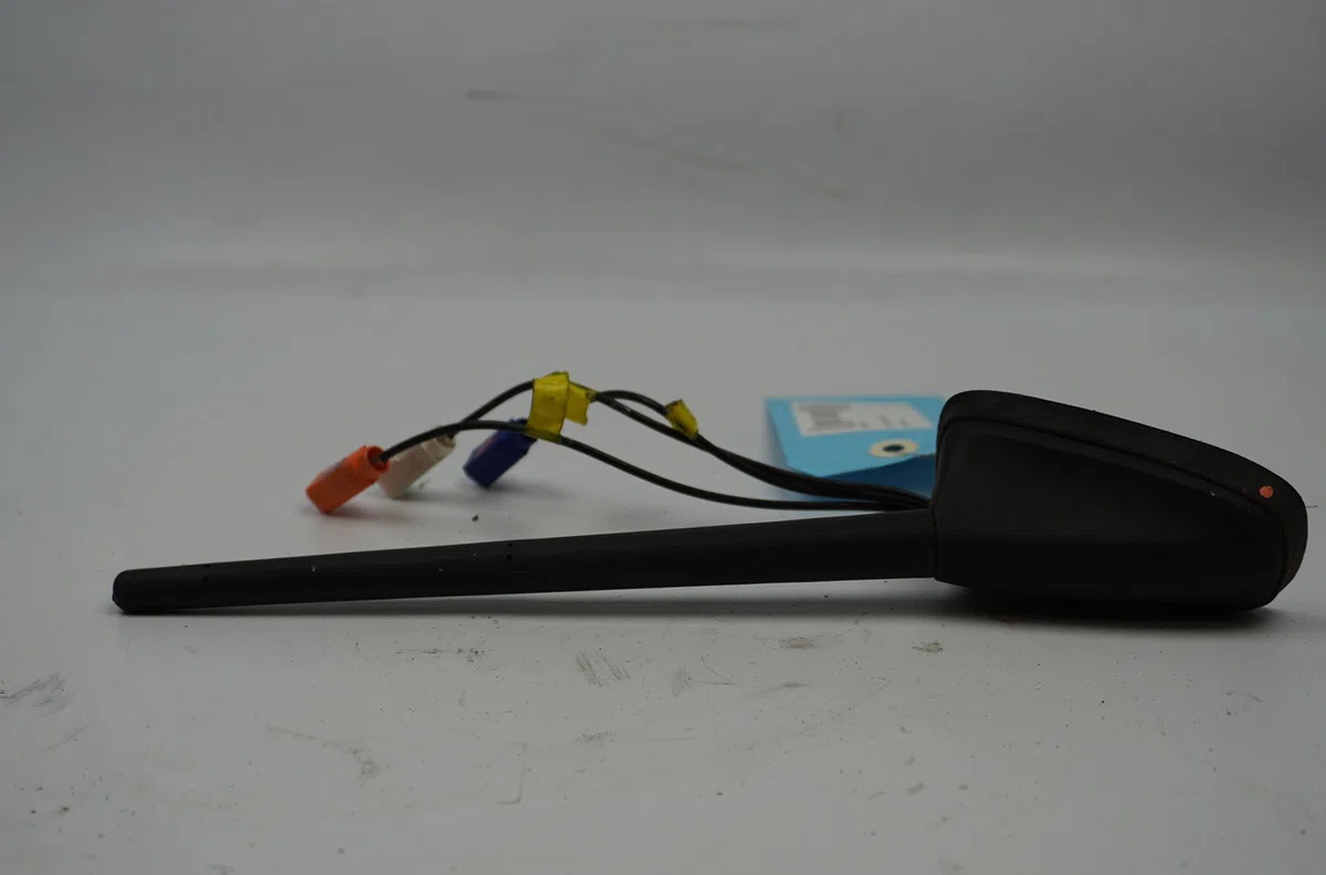 Antenne Opel VIVARO C Camionnette (K0) 1.5 (2019) occasion