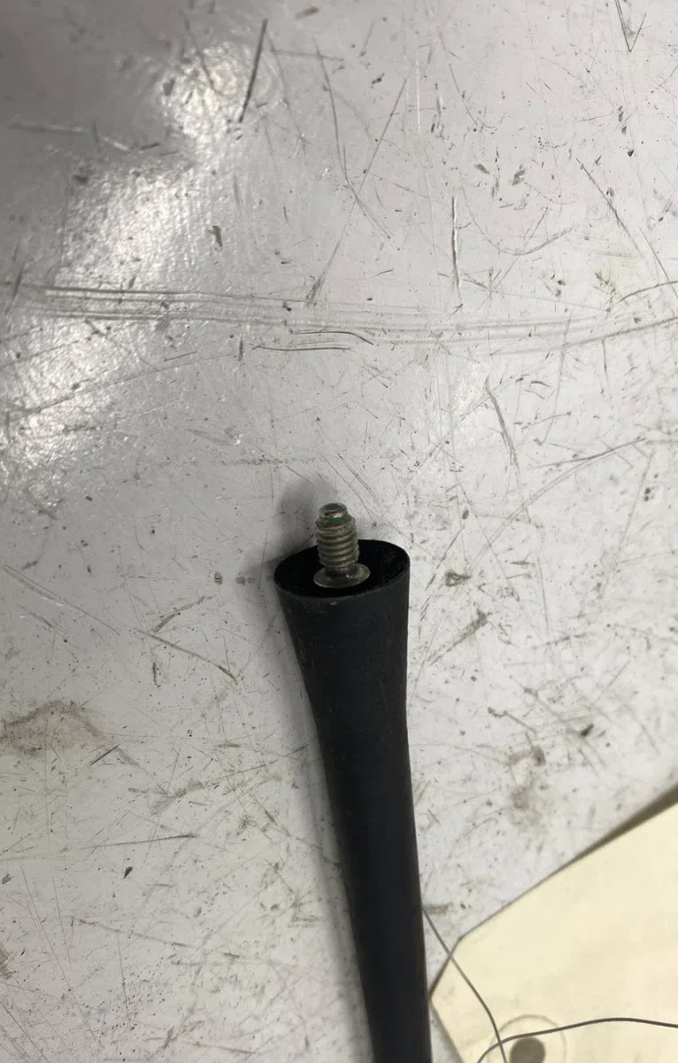 Antenne Peugeot 206 3-5 portes (2A-C) 1.4 i (1998-2012) 3 portes occasion