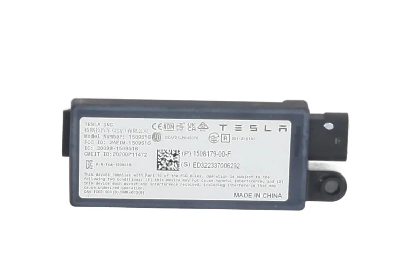 Antenne pour TESLA MODEL Y