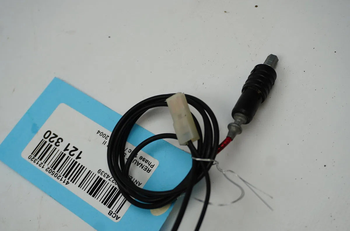Antenne Renault SCÉNIC II (JM0-1_) 1.5 dci (jm02, jm13) (2003-2005) occasion