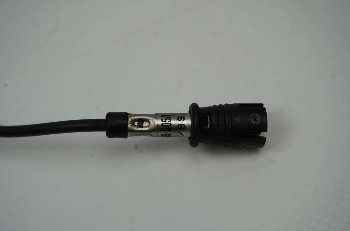 Antenne Volkswagen GOLF IV (1J1) 1.9 tdi (1997-2004) occasion