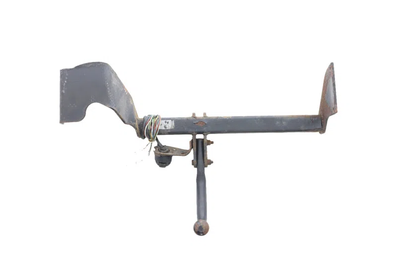 Attelage (boule de remorquage) pour FORD FOCUS 1