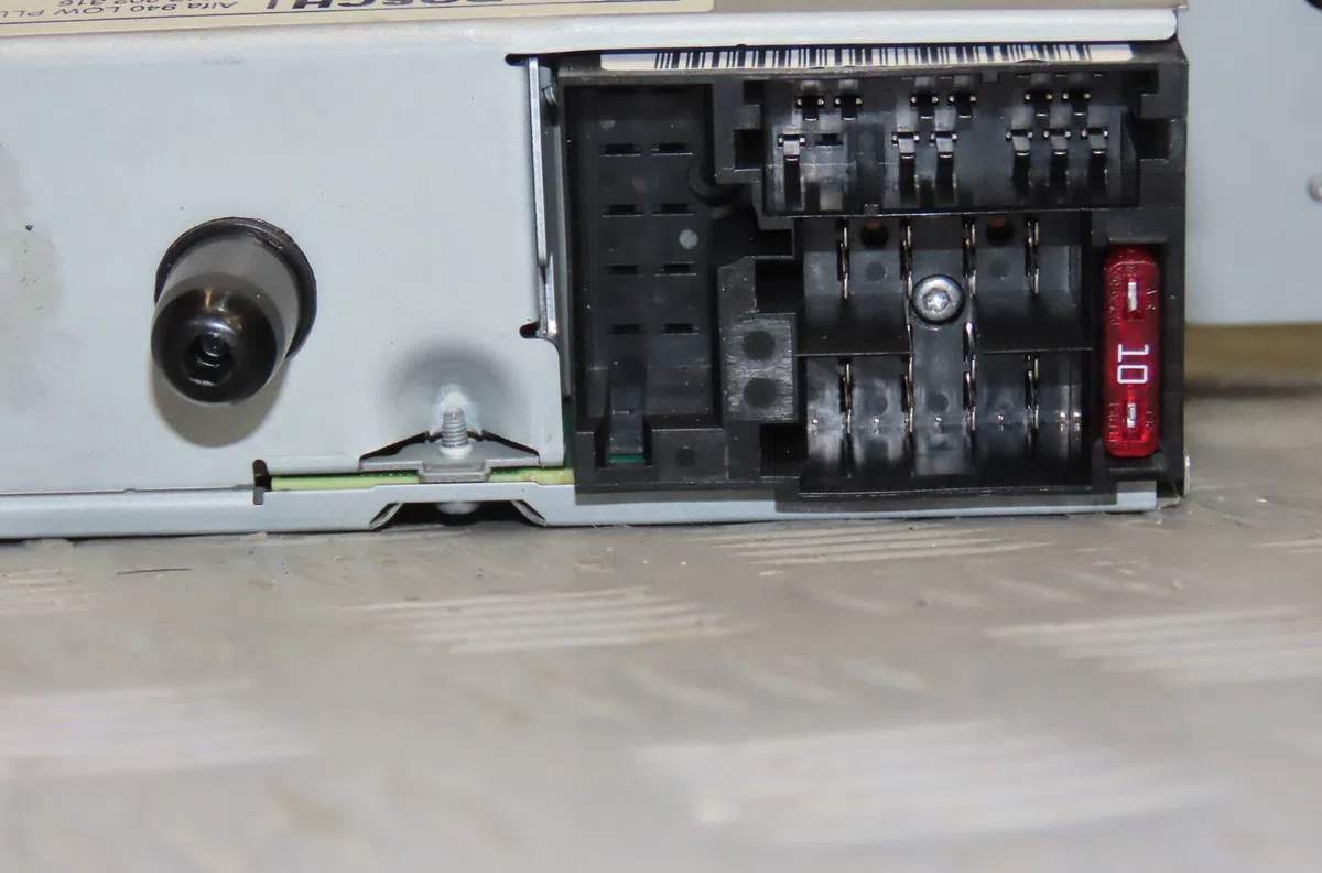Autoradio Alfa romeo GIULIETTA (940_) 1.6 jtdm (940fxd1a) (2010-2016) 5 portes occasion