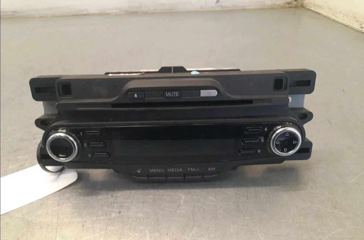 Autoradio Alfa romeo GIULIETTA (940_) 1.6 jtdm (940fxd1a) (2010-2016) 5 portes occasion