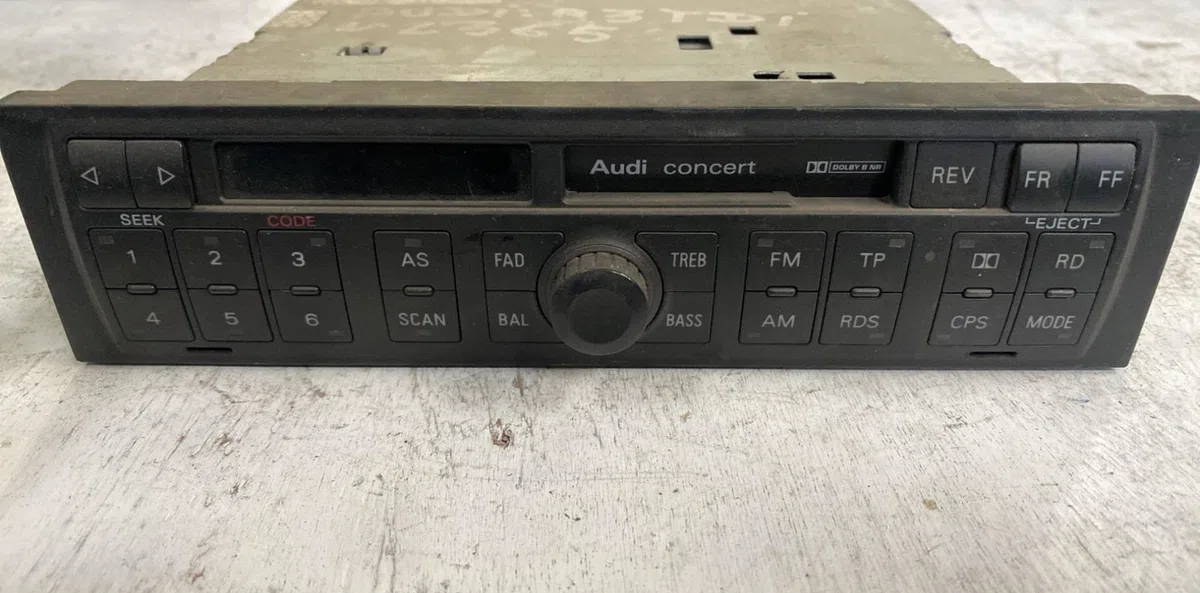 Autoradio AUDI A3 1 PHASE 2 occasion