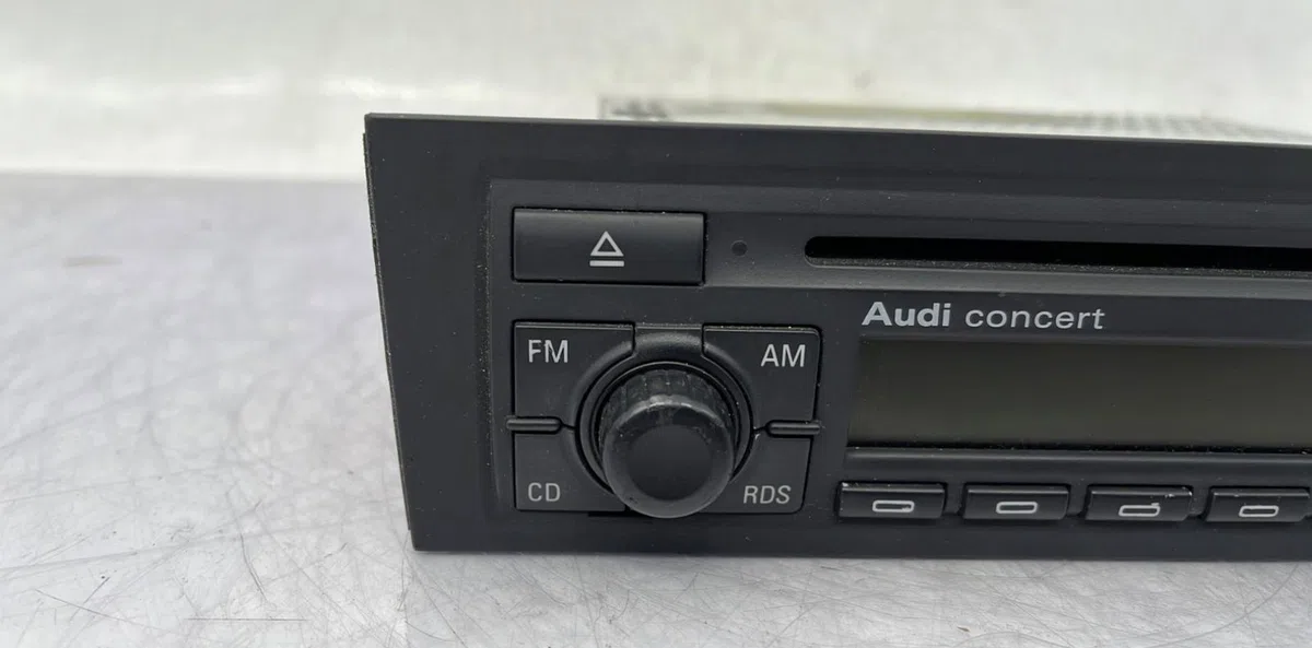 Autoradio AUDI A3 2 SPORTBACK PHASE 1 occasion