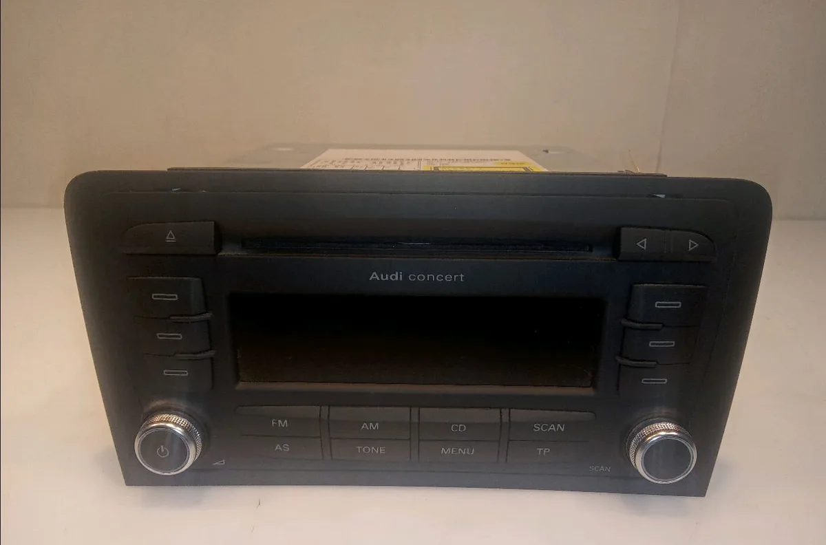 Autoradio Audi A3 (8P1) 2.0 tdi 16v (2003-2012) 3 portes occasion