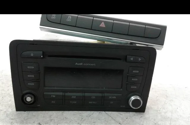 Autoradio Audi A3 Sportback (8PA) 1.4 tfsi (2007-2013) 5 portes occasion