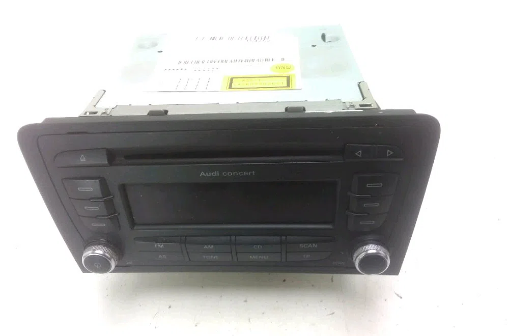 Autoradio Audi A3 Sportback (8PA) 1.6 tdi (2009-2013) occasion