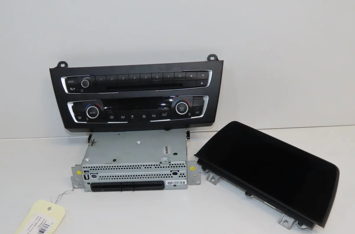 Autoradio Bmw 1 (F21) 116 i (2011) occasion