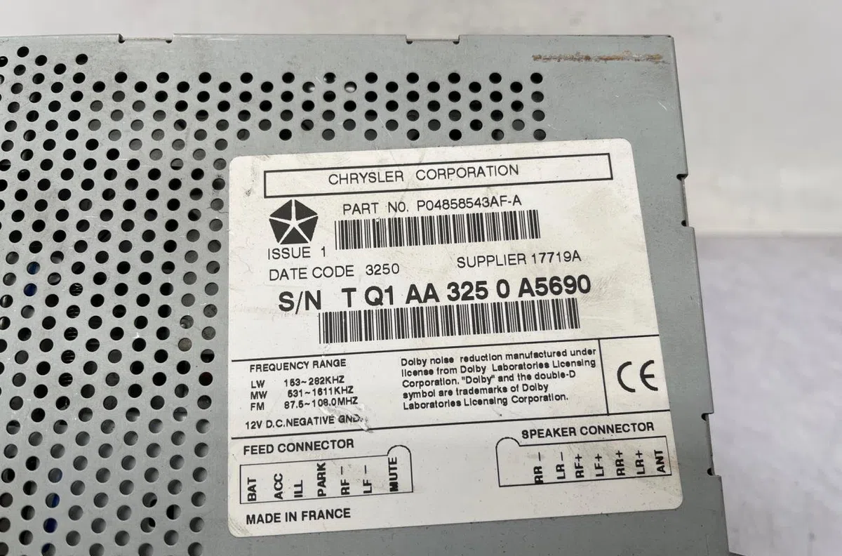 Autoradio CHRYSLER PT CRUISER PHASE 1 BREAK occasion
