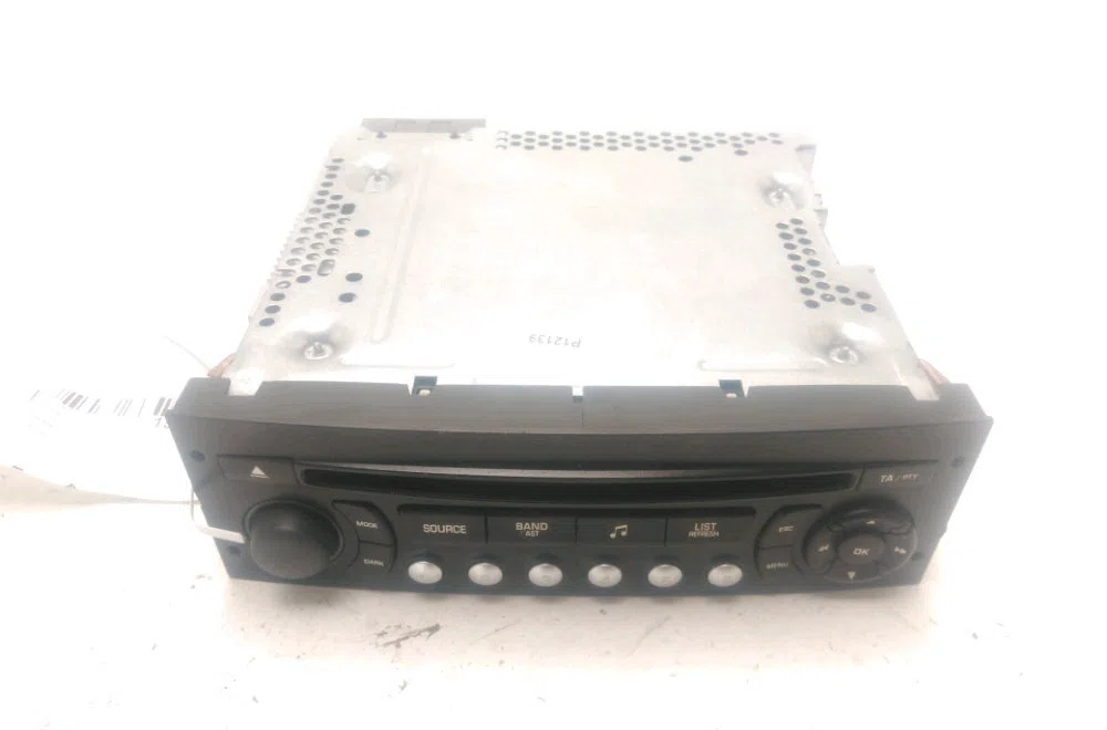 Autoradio Citroen BERLINGO Camionnette-Monospace (B9) 1.6 hdi - bluehdi 75 (2010) 4 portes occasion