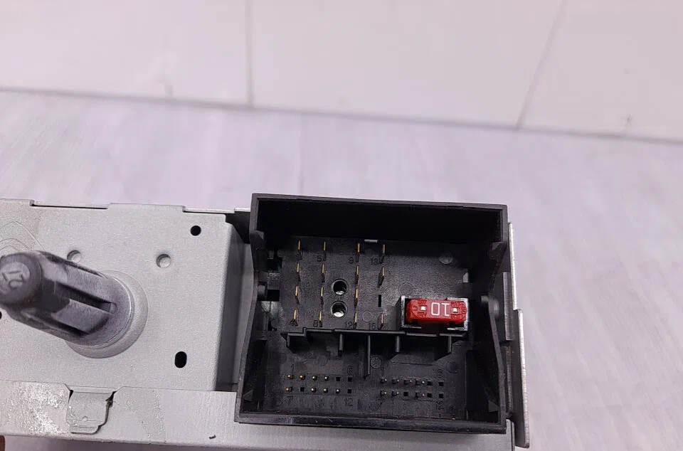 Autoradio CITROEN C4 2 PHASE 1 occasion