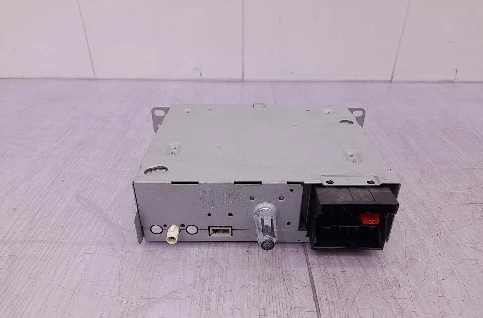 Autoradio CITROEN C4 2 PHASE 1 occasion