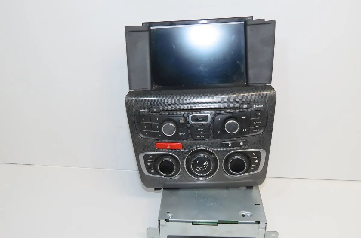 Autoradio Citroen C4 II (NC_) 1.6 hdi 110 (2009) 5 portes occasion